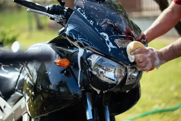 How to Clean Motorcycle Windshield